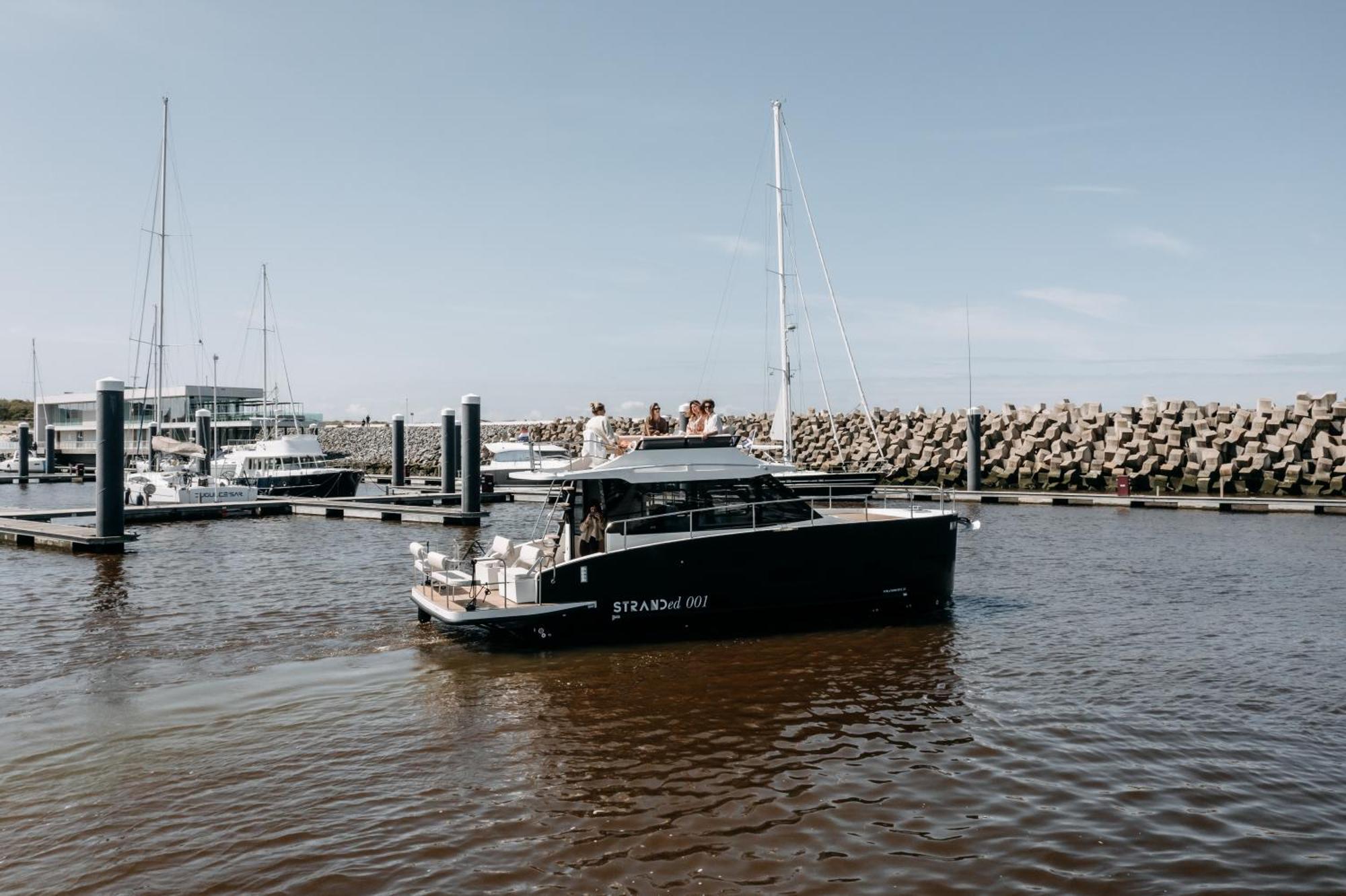 Yacht By Strandhotel - Hotel Service & Wellness Cadzand Exterior photo