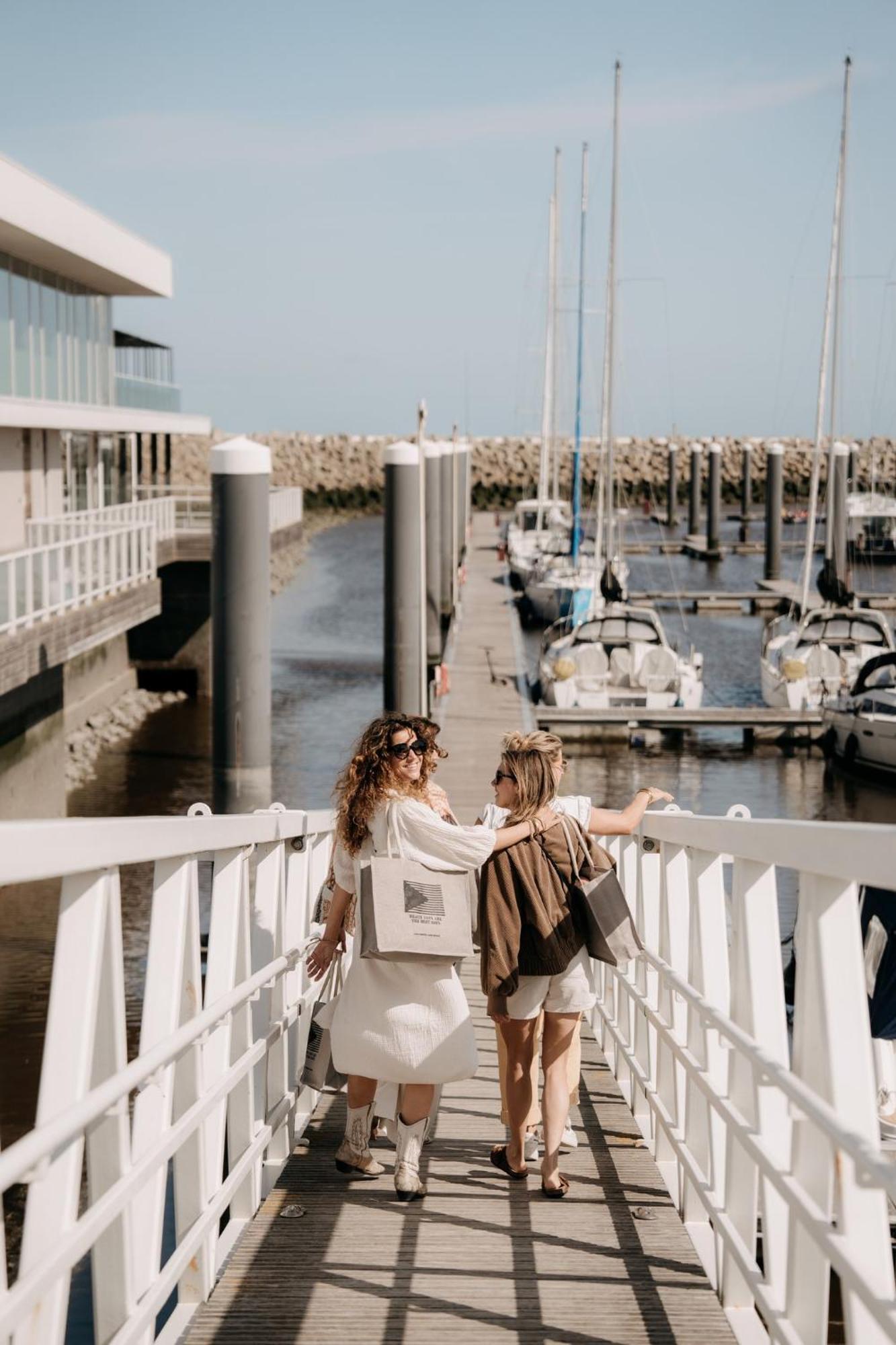 Yacht By Strandhotel - Hotel Service & Wellness Cadzand Exterior photo